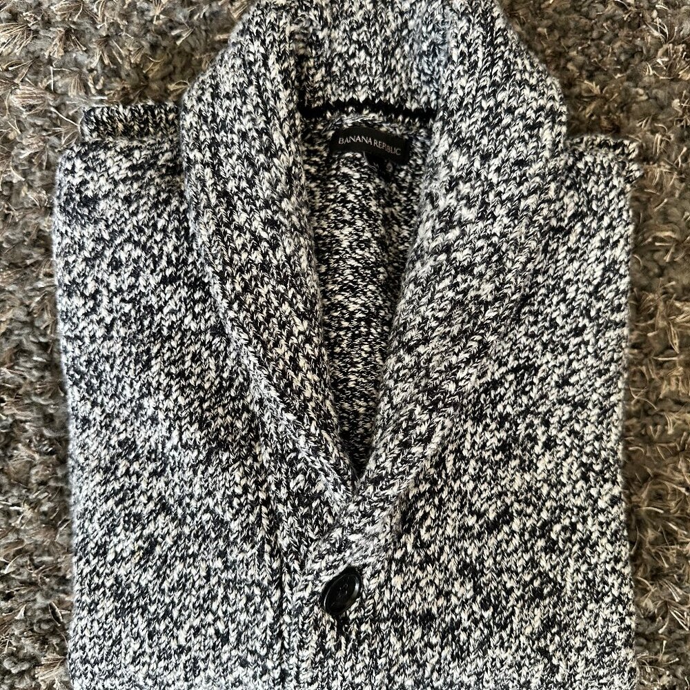 Banana Republic Men's Shawl Collar Cardigan Sweater Heavy Knit Black White